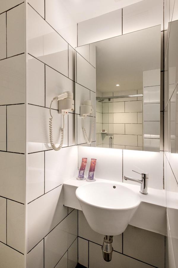 Fox Lite Hotel Dpulze Cyberjaya Esterno foto